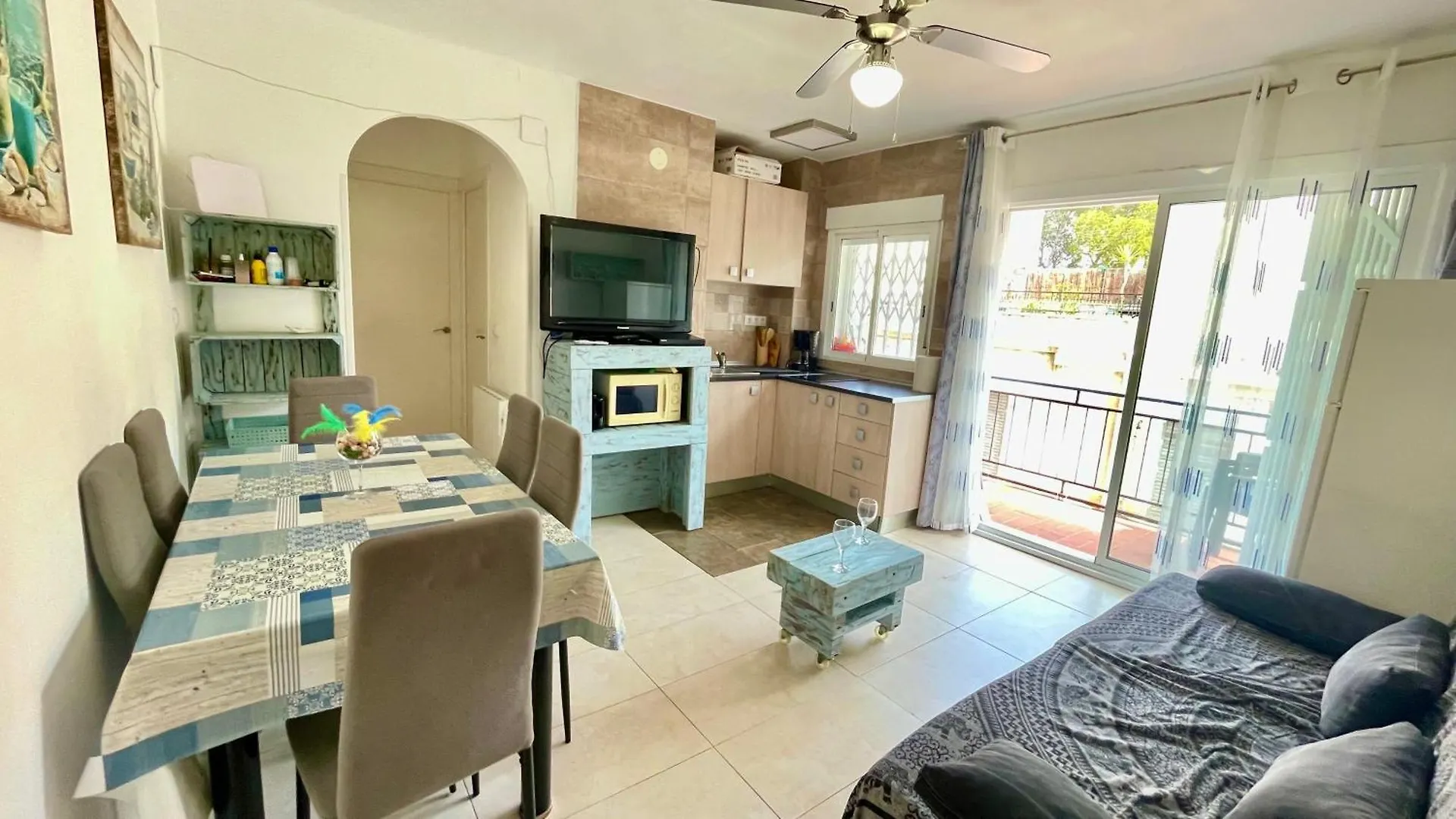 Apartment Meddays Apartamento Montemar Miami Playa Spain